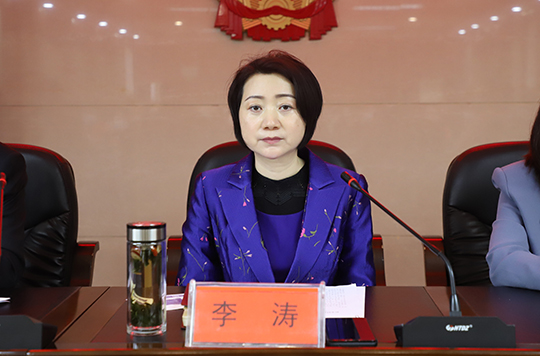 卫东区召开庆祝五一国际劳动节暨五一劳动奖表彰会